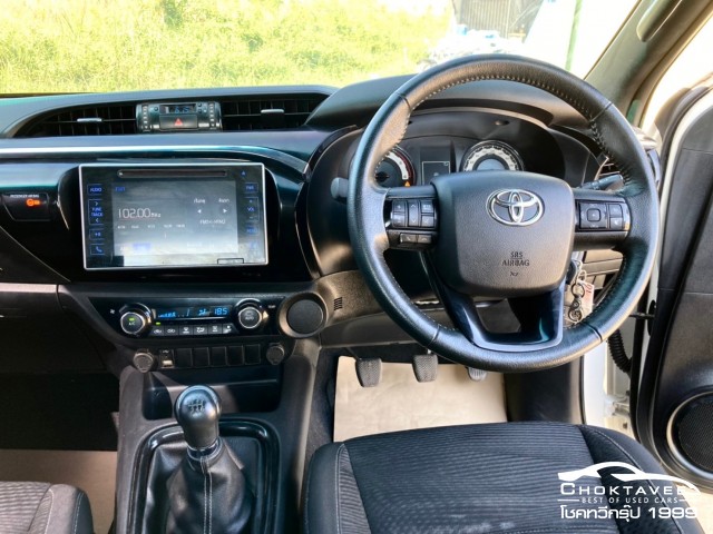 Toyota Hilux Revo Smart Cab 2.4 G Prerunner Navi Rocco(MY18)