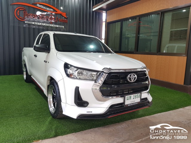 Toyota Hilux Revo Smartcab 2.4 Entry Standard Z Edition (MY20)