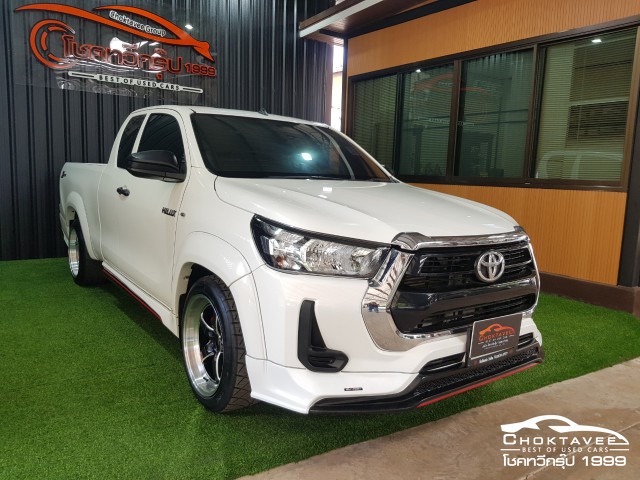 Toyota Hilux Revo Smartcab 2.4 Entry Standard Z Edition (MY20)