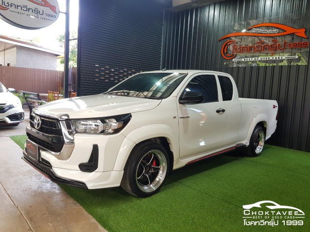 Toyota Hilux Revo Smartcab 2.4 Entry Standard Z Edition (MY20)