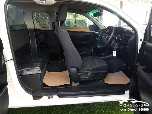 Toyota Revo Smartcab 2.4 J Plus Z Edition(my18)