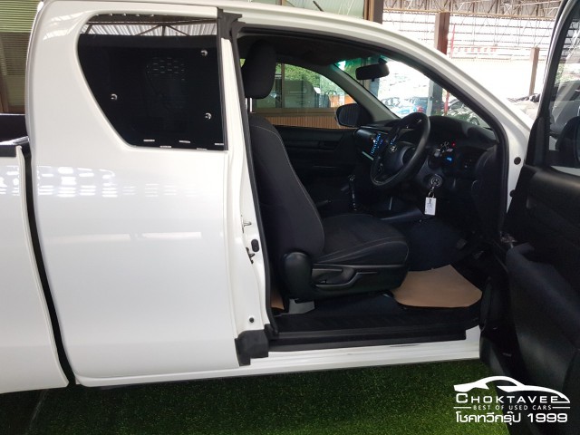 Toyota Revo Smartcab 2.4 J Plus Z Edition(my18)