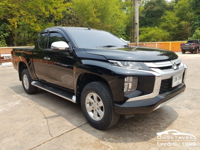 Mitsubishi Triton Allnew Mega Cab 2.4 GLX Plus