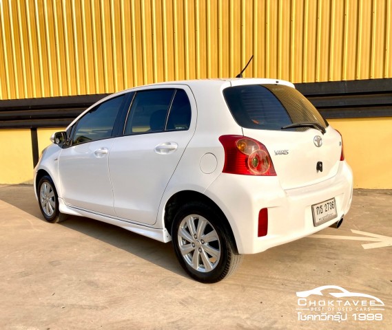 Toyota Yaris 1.5 E (MNC)