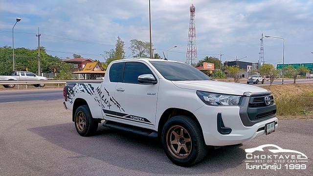 Toyota Hilux Revo Smart Cab 2.4 Entry Prerunner (MY20)