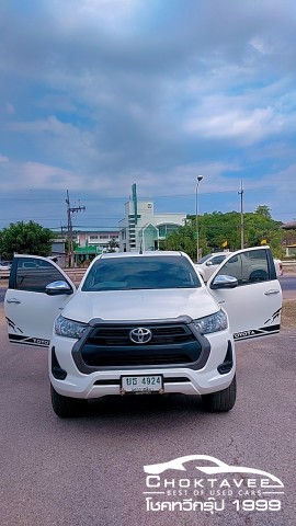 Toyota Hilux Revo Smart Cab 2.4 Entry Prerunner (MY20)