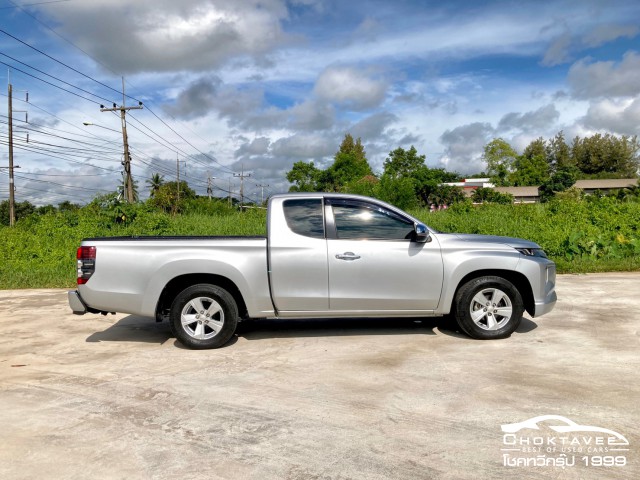 Mitsubishi Triton All New Mega cab 2.5 GLX (MY20)