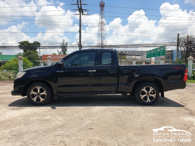 TOYOTA HILUX VIGO SMART CAB 2.5 E TRD SPORTIVO