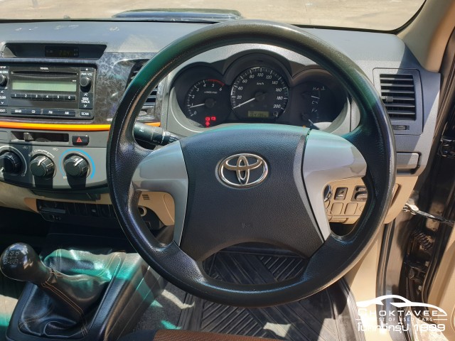 TOYOTA HILUX VIGO SMART CAB 2.5 E TRD SPORTIVO