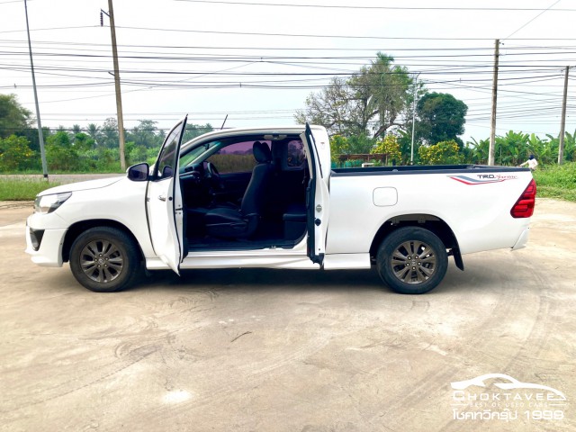 Toyota Hilux Revo Smart cab 2.4 E TRD Spotivo