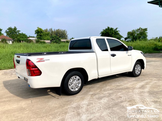 Toyota Hilux Smart Cab 2.4 j Plus Z Edition (MY18)