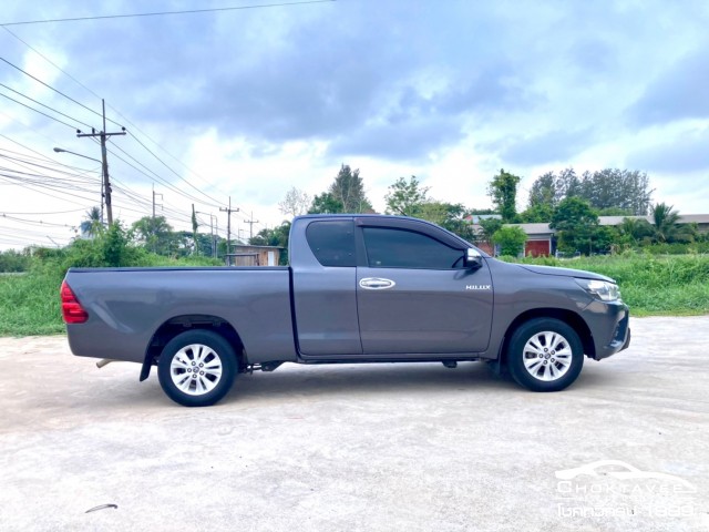 Toyota Hilux Revo Smart Cab 2.4 E (MY18)