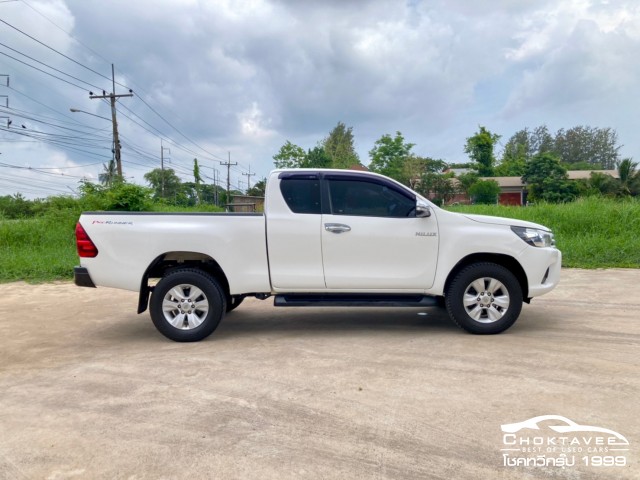 Toyota Hilux Revo Smart Cab 2,4 E Prerunner