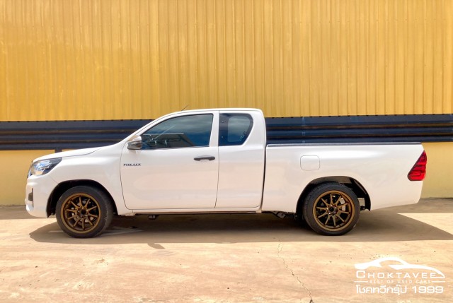 Toyota Hilux Revo Smart Cab 2.4 J Plus Z Edition (MY18)