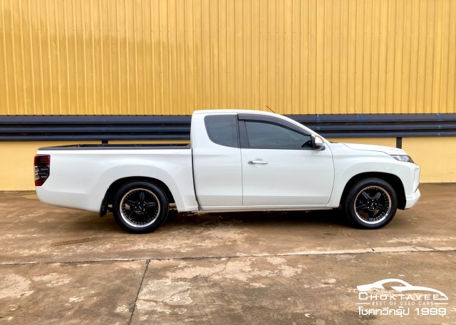 Mitsubishi Triton All New Mega Cab 2.5 GLX (MY20)