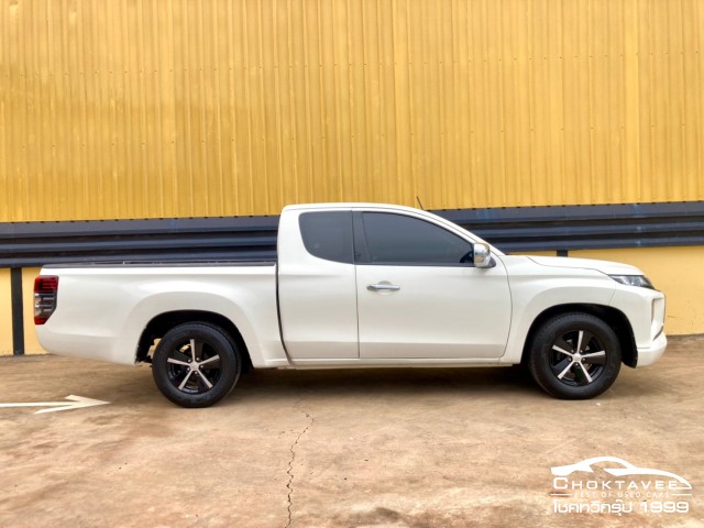 Mitsubishi Triton All Mega Cab 2.5 GLX (MY20)