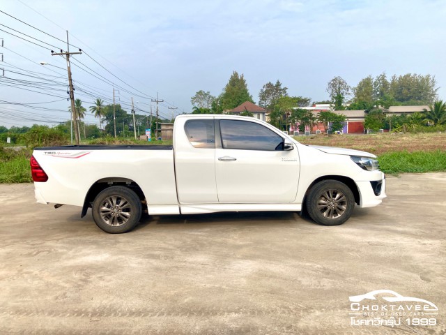 Toyota Hilux Revo Smart cab 2.4 E TRD Spotivo