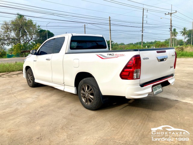 Toyota Hilux Revo Smart cab 2.4 E TRD Spotivo