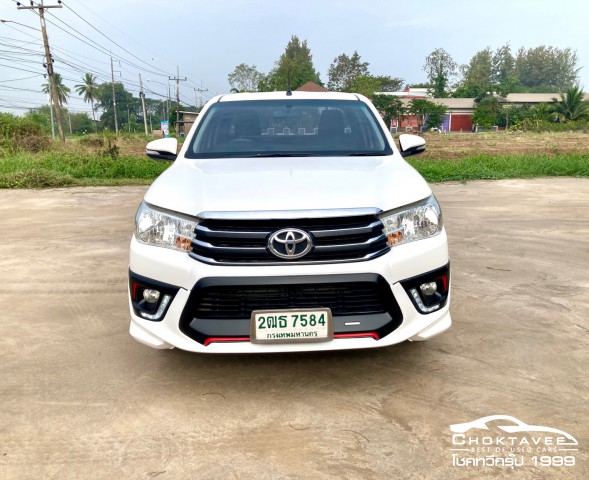 Toyota Hilux Revo Smart cab 2.4 E TRD Spotivo