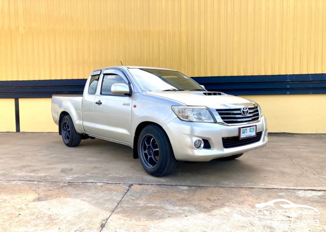 Toyota Hilux Vigo Champ Cab 2.5 J