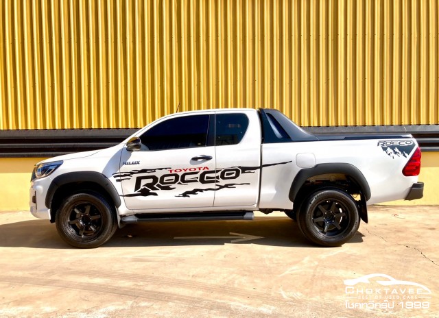 Toyota Hilux Revo Smart Cab 2.4 G Prerunner Navi Rocco(MY18)