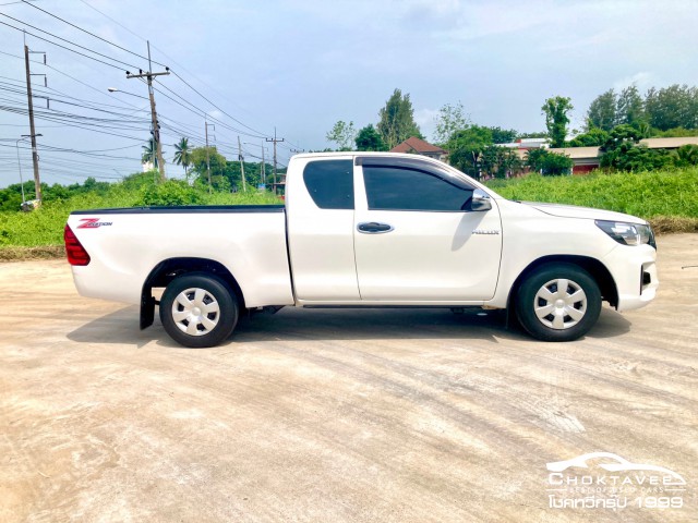 Toyota Hilux Revo Smart cab 2.4 J Plus z Edition (MY18)