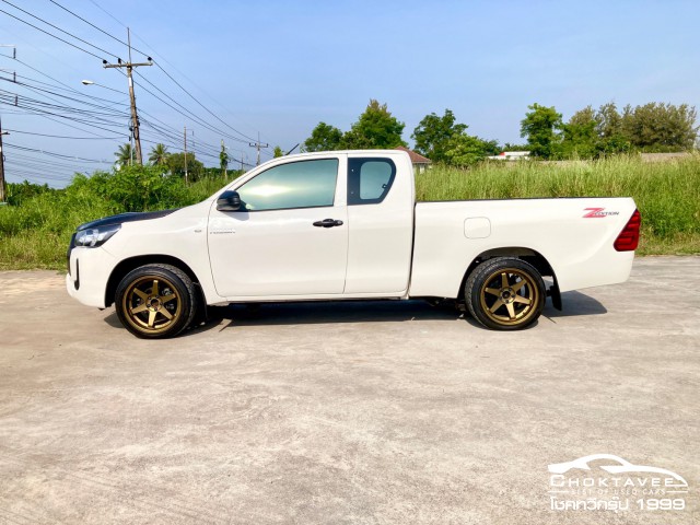 Toyota Hilux Revo Smart Cab 2.4 Entry Std Z Edition (MY20)