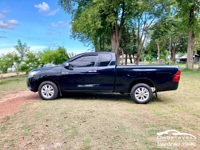 Toyota Hilux Revo Smart Cab 2.4 E