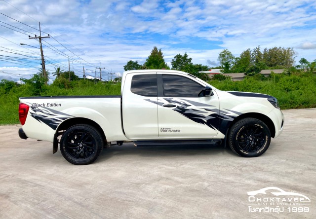 Nissan NP300 Navara Kingcab 2.5 E Caliber Black Edition