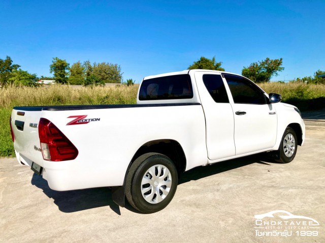 Toyota Hilux Revo Smart Cab 2.4 J Plus Z Edition (MY18)