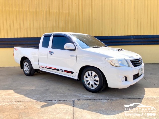 Toyota Hilux Vigo Champ Smart Cab 2.5 E TRD Sportivo