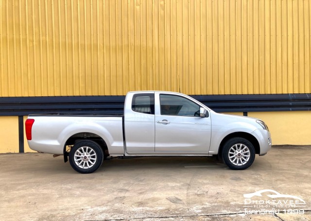 Isuzu D-Max All New Spacecab 2.5 L