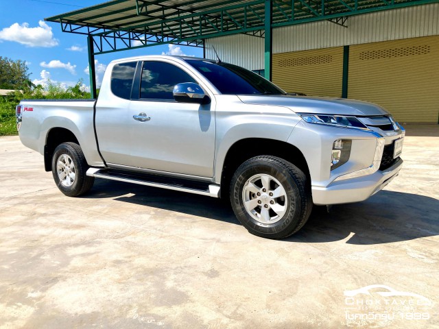 Mitsubishi Triton All New Mega Cab 2.4 GLX Plus (MY19)