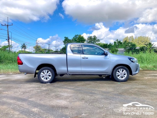 Toyota Hilux Revo Smart Cab 2.4 E