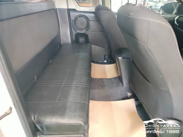 Toyota Hilux Revo Smart Cab 2.4 E