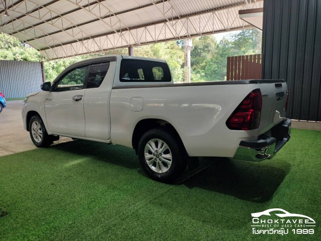 Toyota Hilux Revo Smart Cab 2.4 E