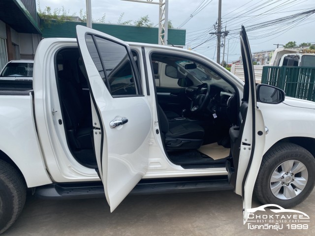 Toyota Hilux Revo Double 2.4 E Prerunner (MY18)