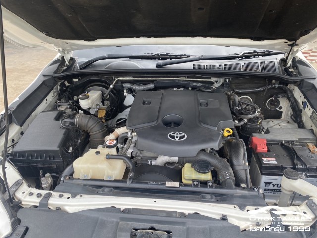 Toyota Hilux Revo Double 2.4 E Prerunner (MY18)