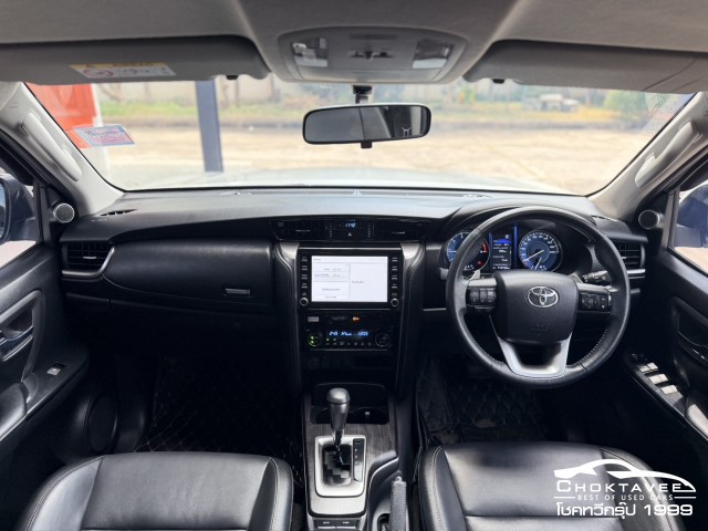 Toyota Fortuner 2.4 Leaders G (MY22)