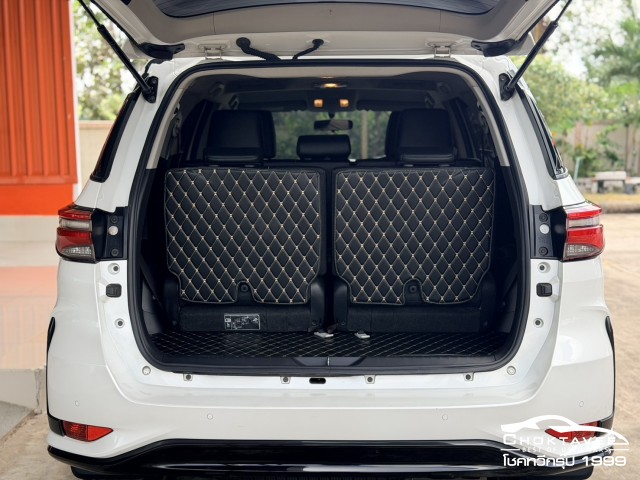 Toyota Fortuner 2.4 Leaders G (MY22)
