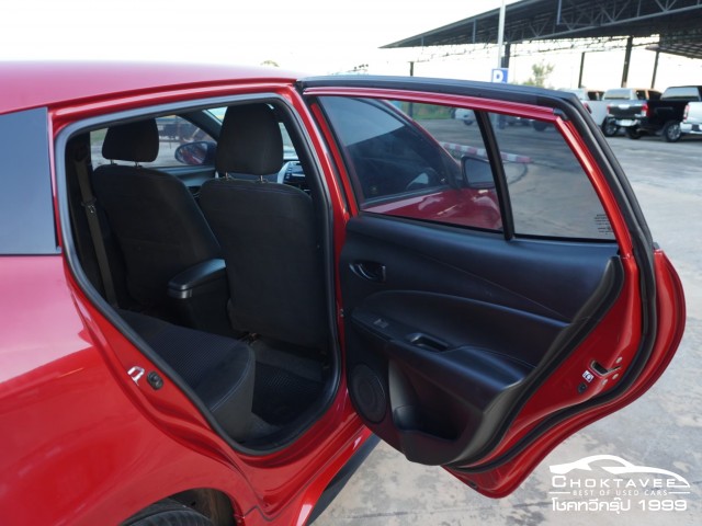 Toyota Yaris 1.2 E (MY17)