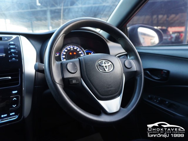 Toyota Yaris 1.2 E (MY17)